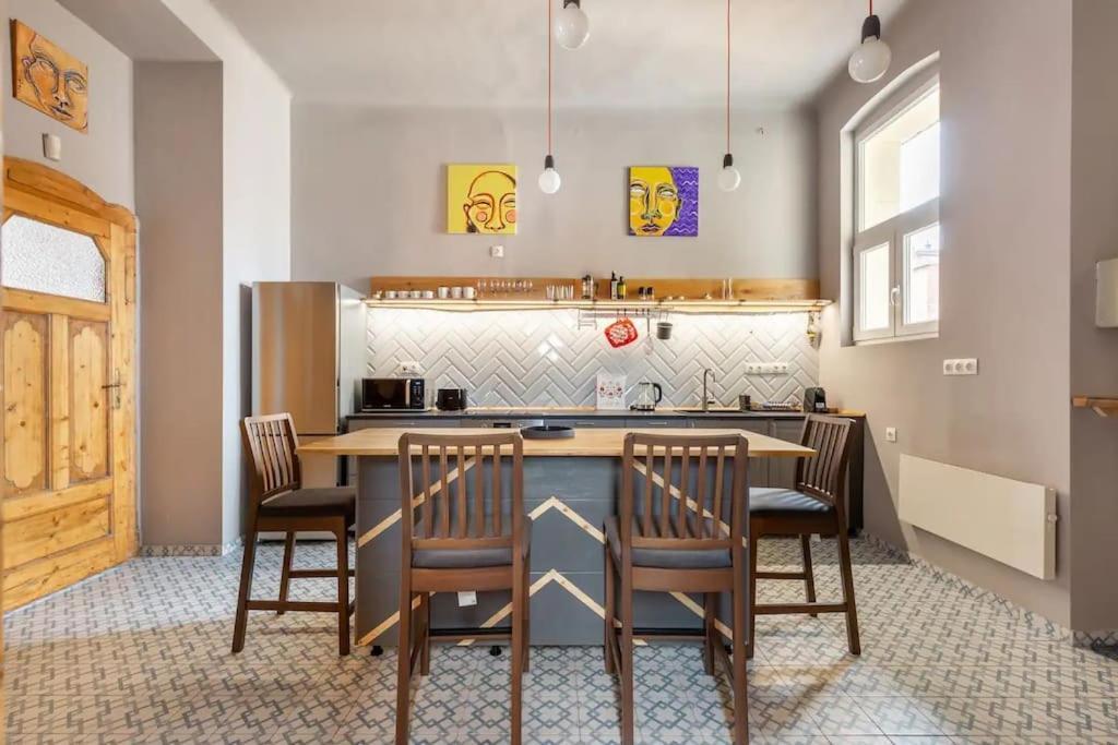 Elegant And Modern In The City Centre Budapest Ngoại thất bức ảnh